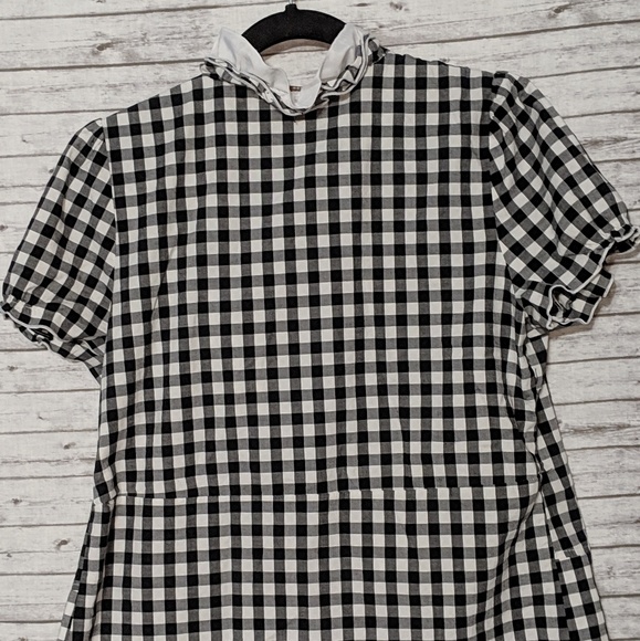 🦋 Robert Louis women's SZ:L light ruffle jacket - Picture 2 of 3